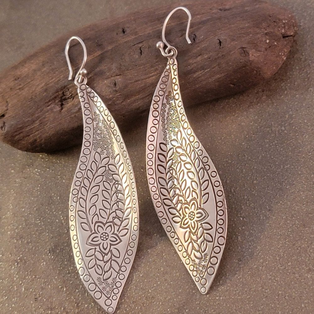 Silpada Sterling Stamped Etched Floral Freestyle Long Drop Earrings - Picture 3 of 8